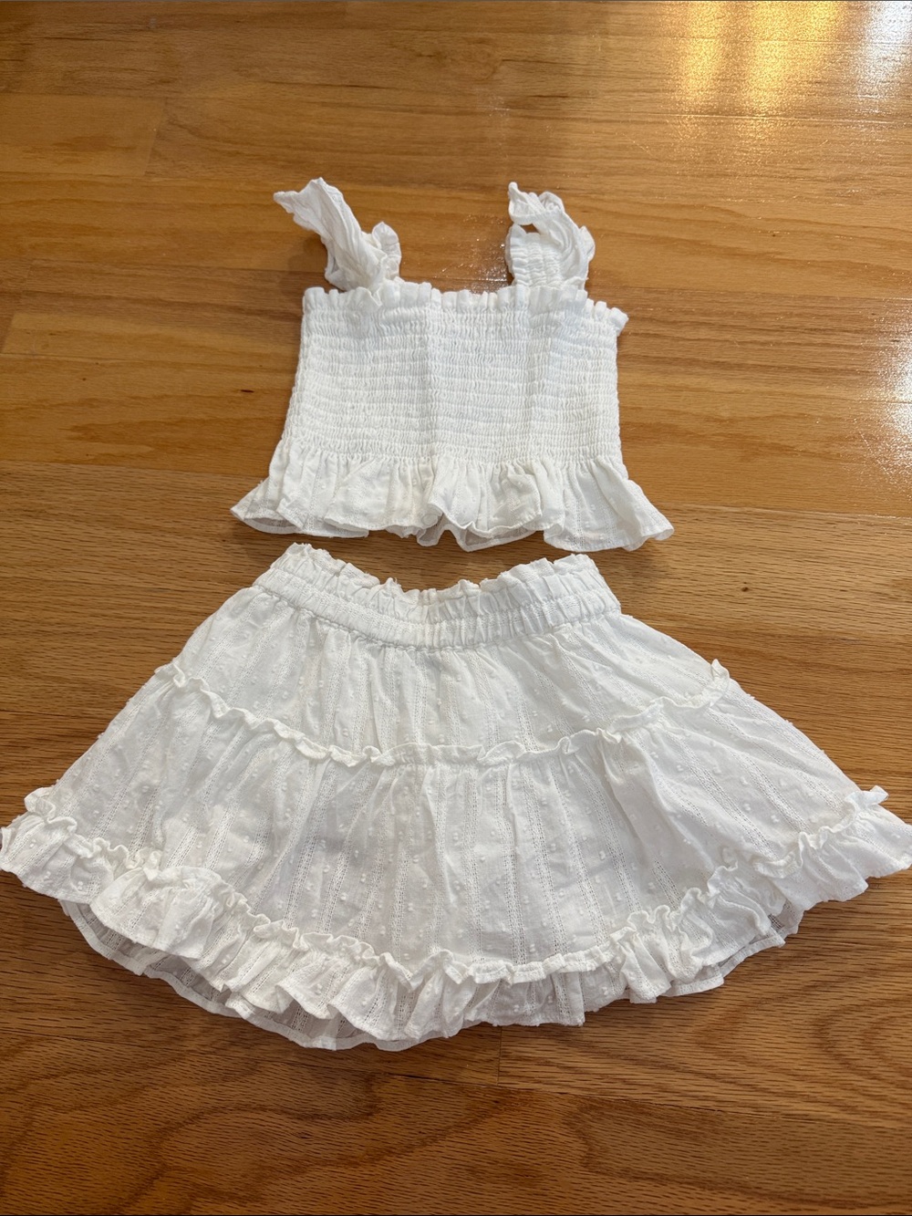 Hill House pristine condition White Eyelet Two-Piece Set